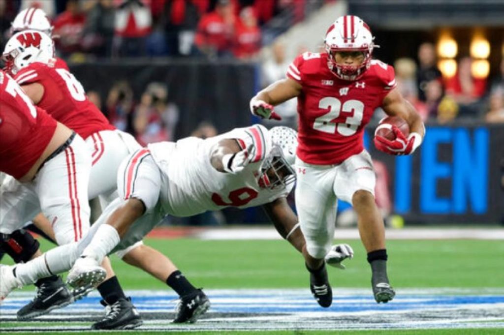 Wisconsin Running Back Jonathan Taylor Declares For The 2020 NFL Draft
