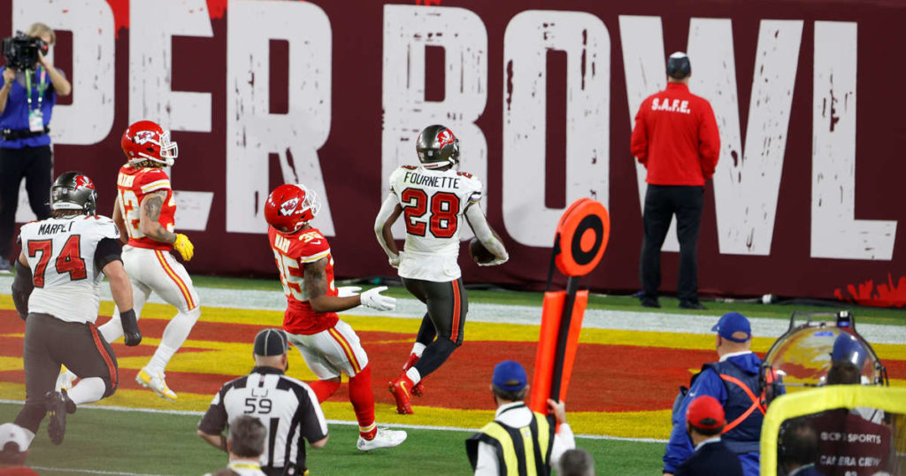 Knee Deep in Muddy Backfields: The Bucs