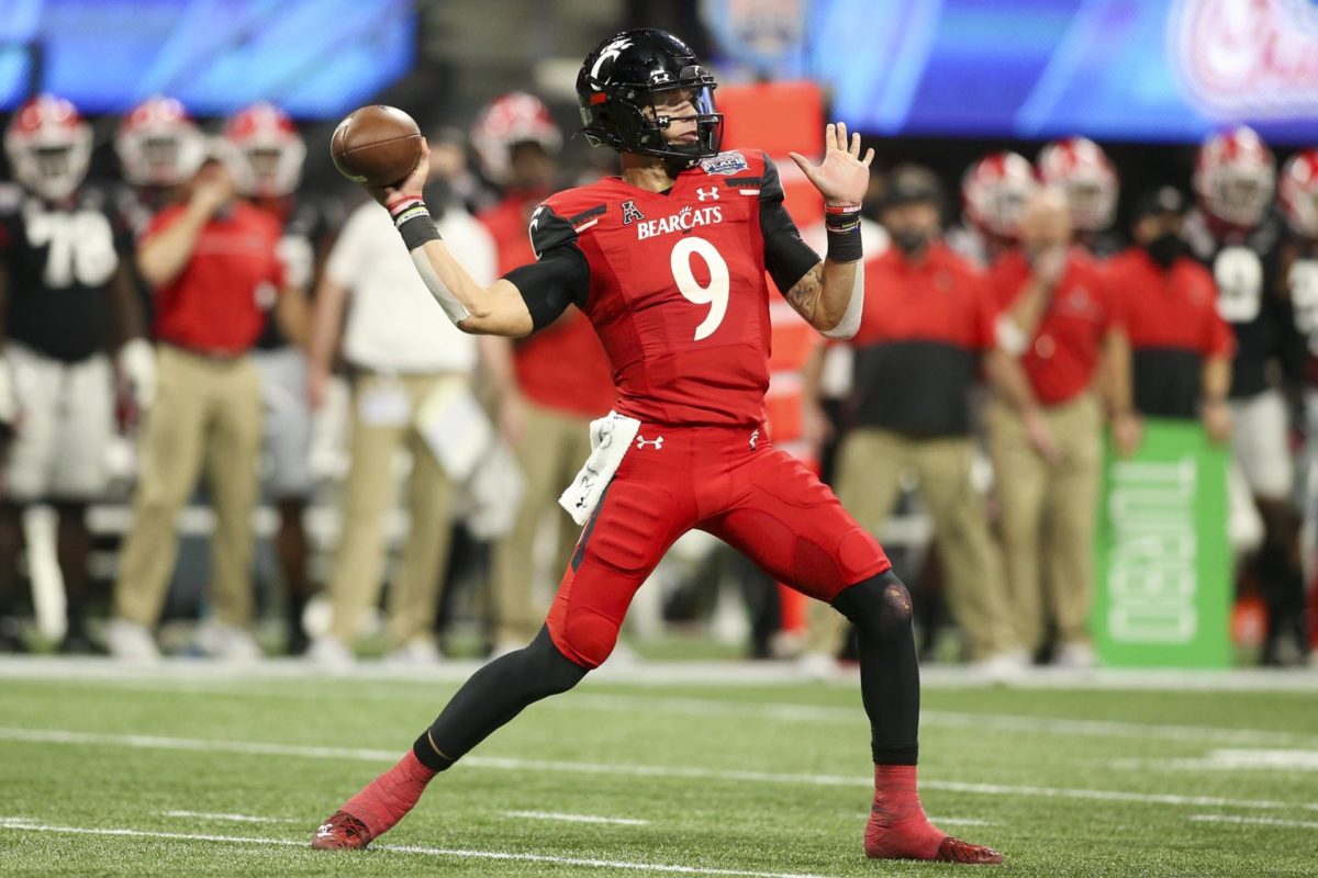 2022 NFL mock draft: Saints wait for Cincinnati QB Desmond Ridder