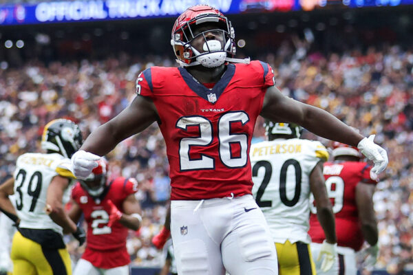 Devin Singletary1